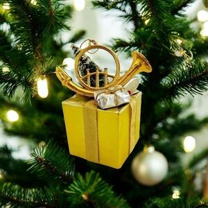 Vintage 3D Musical Christmas Ornament Gold Gift Shape Working Music Box